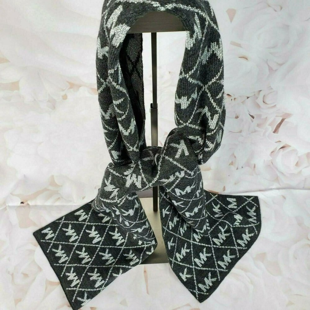 Michael Kors Designer Winter Scarf Wrap W/Monogram